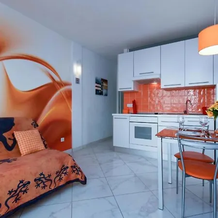 Apartment Mareverde Centrale Vicino Al Mare Ma Costa Adeje (Tenerife)